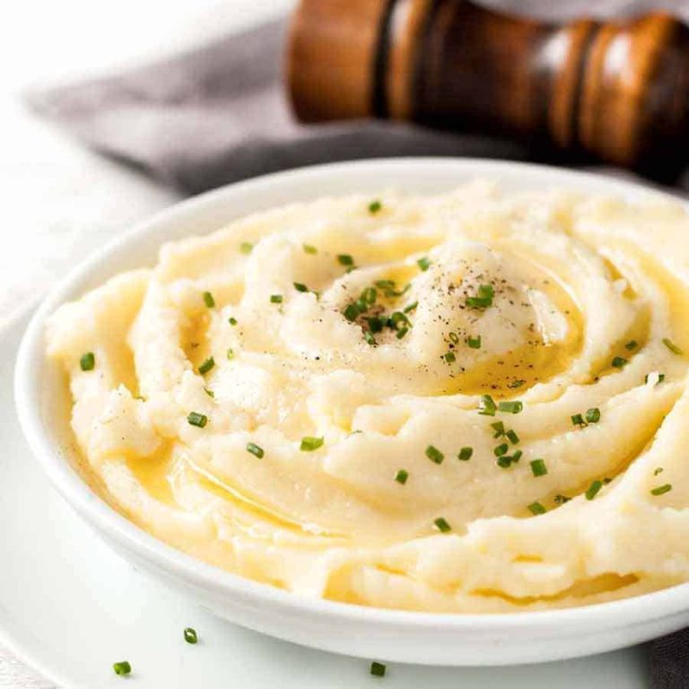 How Do Restaurants Keep Mashed Potatoes Warm