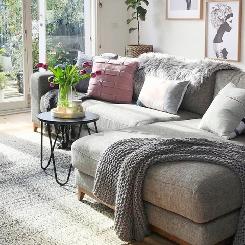 How to Position a Throw on a Sofa