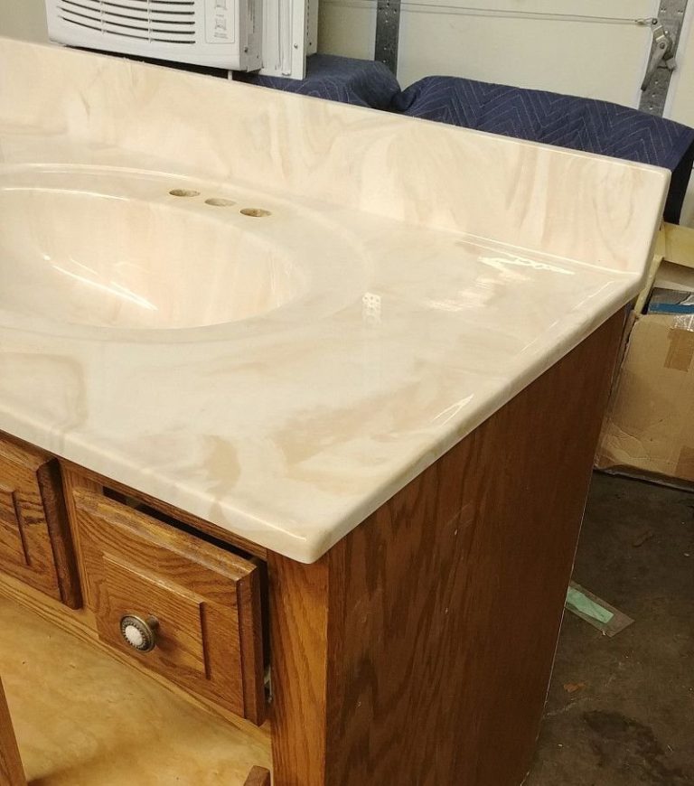 What are Bathroom Vanity Tops Made of