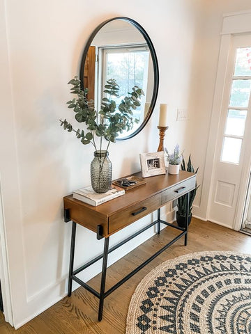 What to Put on a Console Table